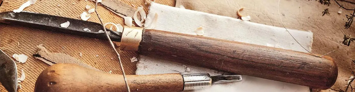 Dettaglio di utensili per la lavorazione del legno